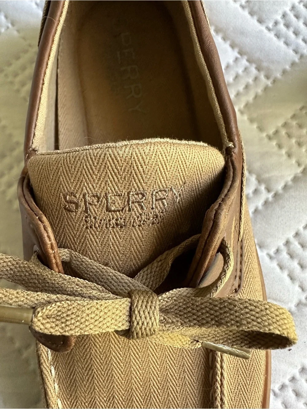 Sperry Canvas and Leather TopSiders Size 9